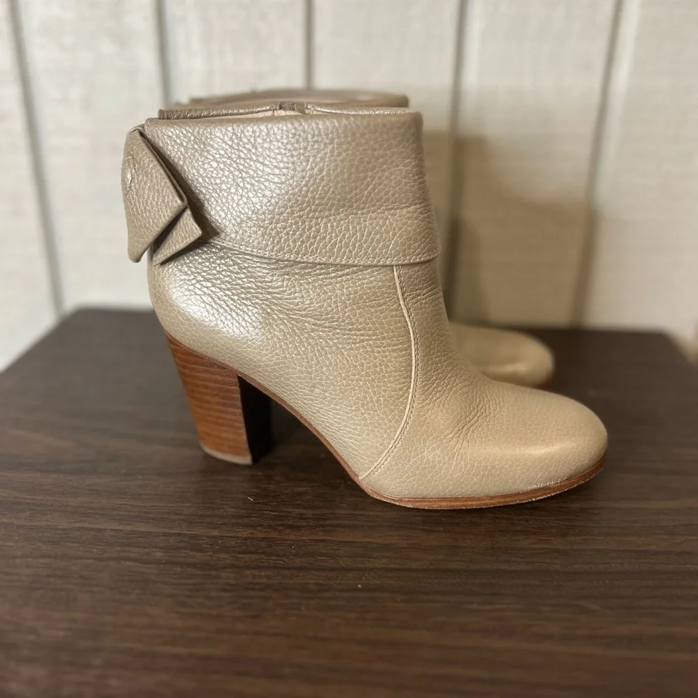 Kate Spade Lanise Booties, size 6.5. Small scuff on back, see pictures.